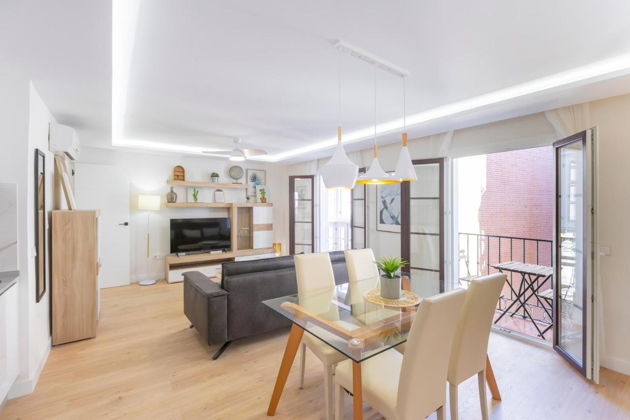 Nosquera Freshapartaments マラガ エクステリア 写真